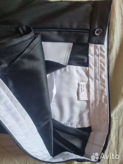 Школьный костюм для мальчика 146 серый