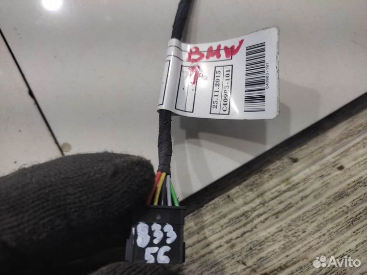 Электропроводка доводчика крышки багажника (BMW 7)
