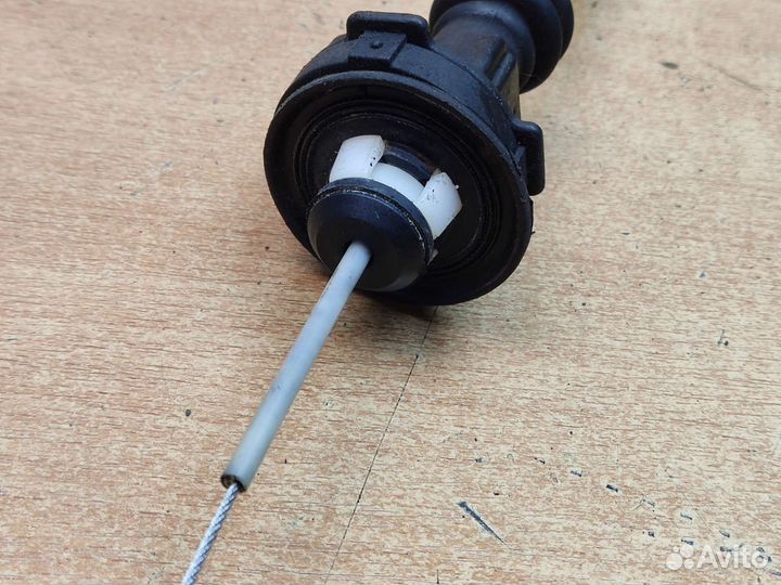 Тросик газа, Volvo 850