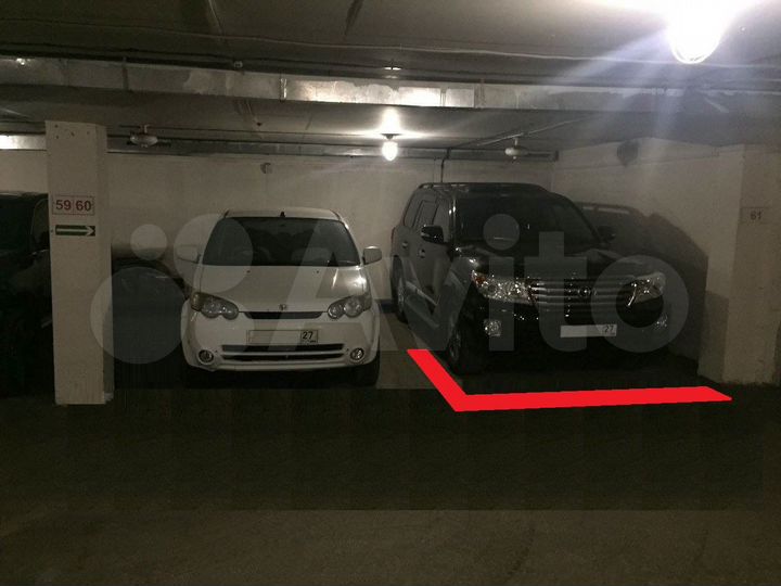 Машиноместо, 13 м²