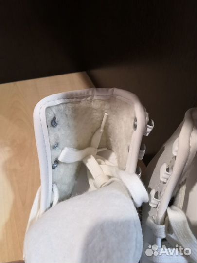 Коньки новые