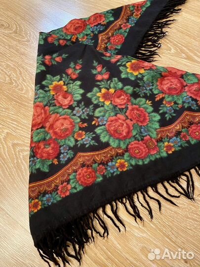 Платок Павлопосадский шерсть