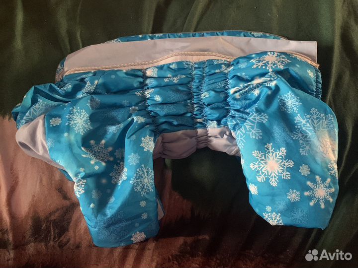 Комбинезон для маленькой собаки