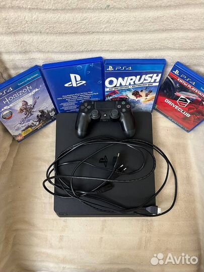 Sony Playstation 4 slim 1tb