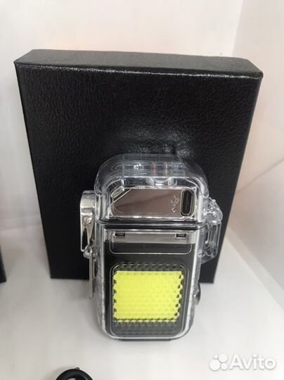 Водонепроницаемая зажигалка дуга с фонариком