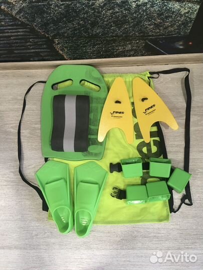 Спортивный инвентарь для плавания б/у