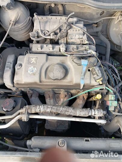 Двигатель Peugeot 206