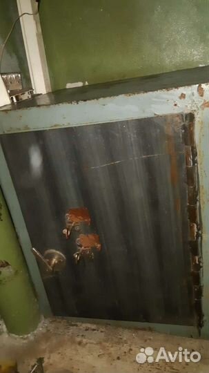 Сейф огнеупорный