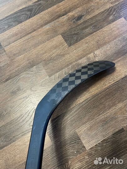 Клюшка хоккейная