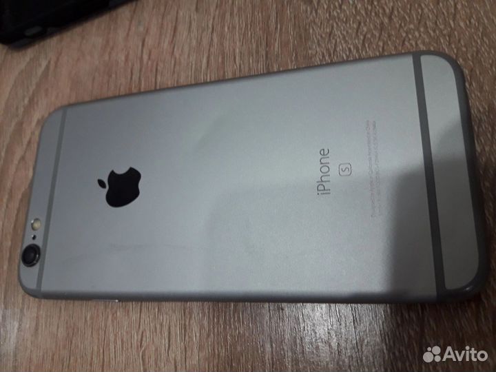 iPhone 6S, 16 ГБ