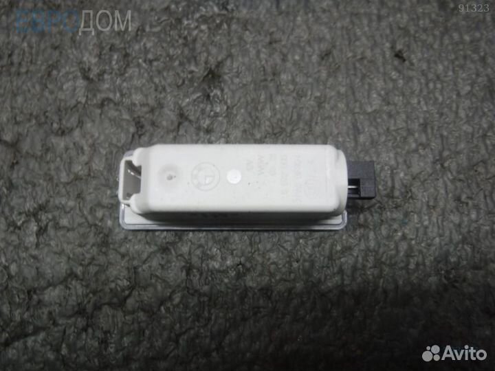 Светильник BMW E90 s1103381