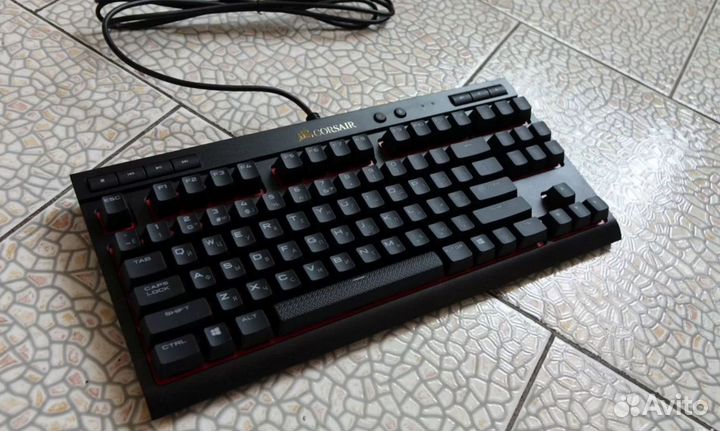 Механическая игровая клавиатура Corsair k63