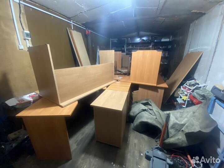 Стол офисный