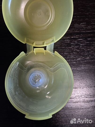 Силиконовые накладки на грудь medela