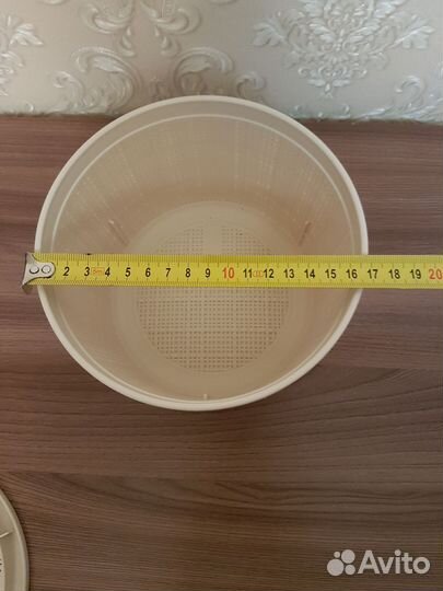 Корзина пластиковая для хранения вещей