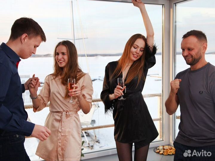 Аренда беседки на воде