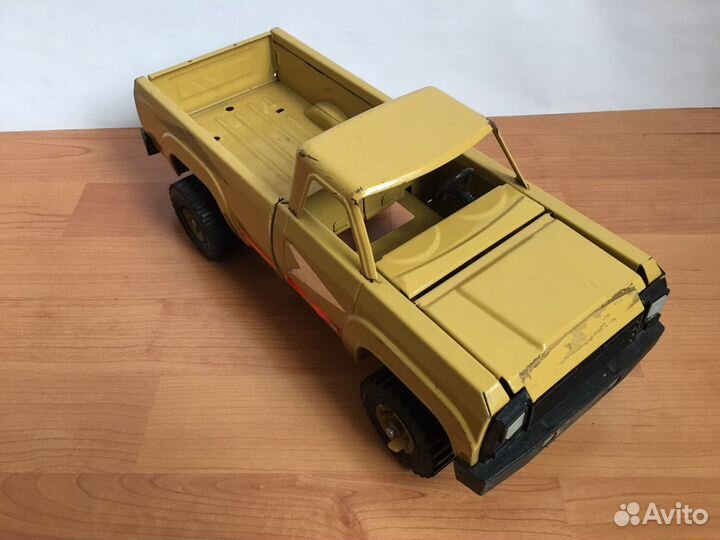 Внедорожник игрушечный СССР гдр