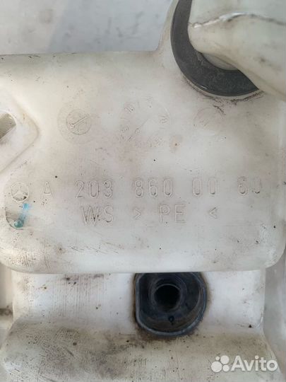 Бачок омывателя mercedes W203 W209