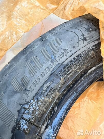 Goodyear EfficientGrip 205/60 R16