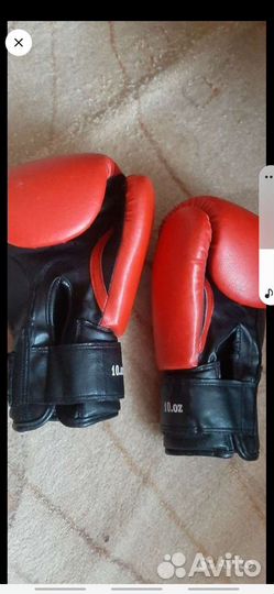 Перчатки боксерские 10 унций