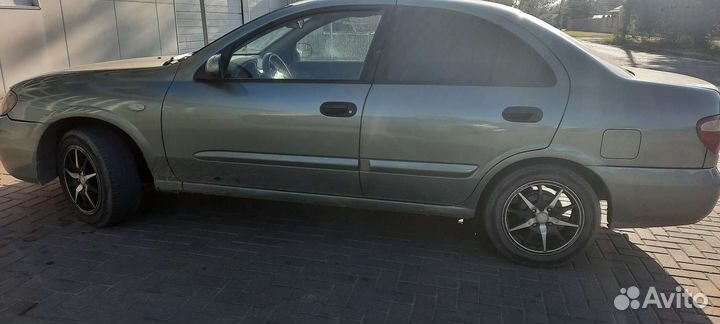 Nissan Almera 1.5 МТ, 2005, 330 000 км