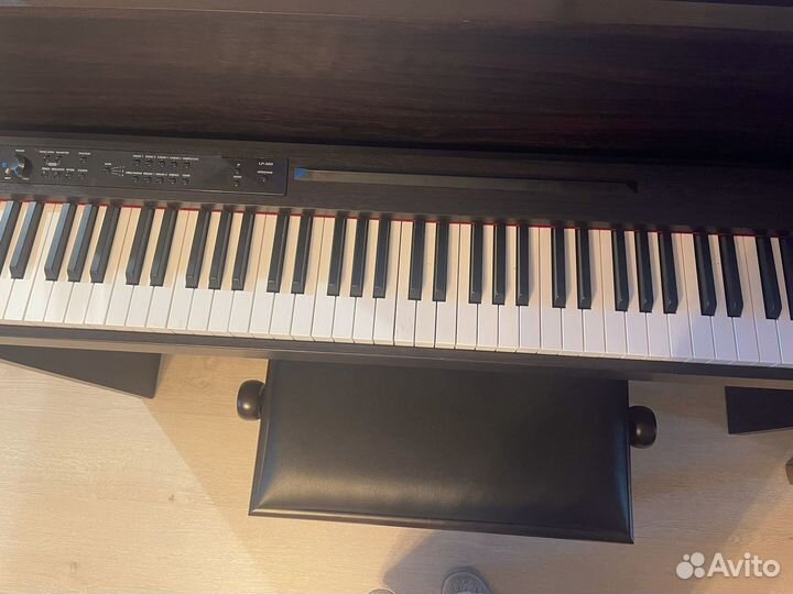 Цифровое пианино Кorg lр-380