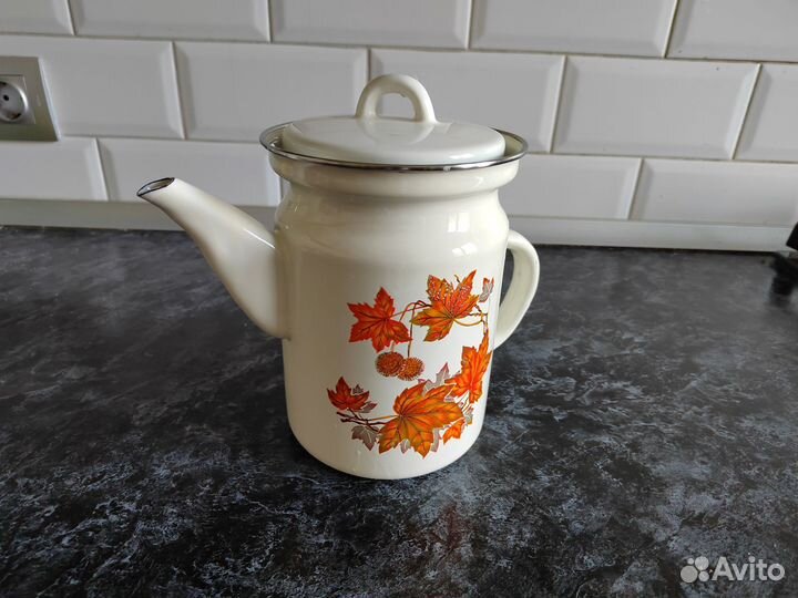 Заварочный чайник эмалированный новый