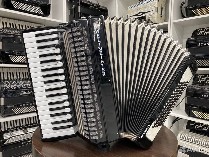 Аккордеон Weltmeister Cassotto