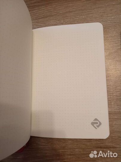 Ежедневники, блокноты