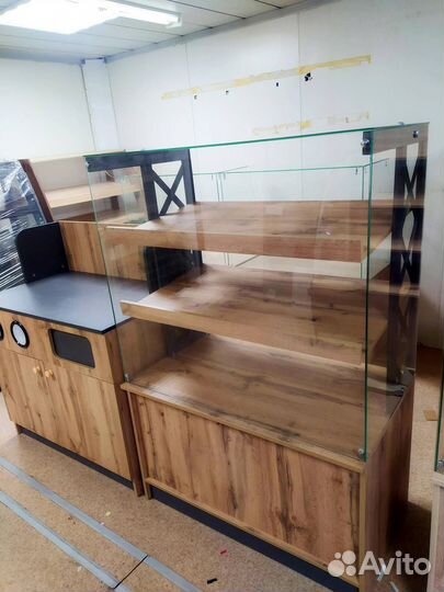 Витрина для пекарни