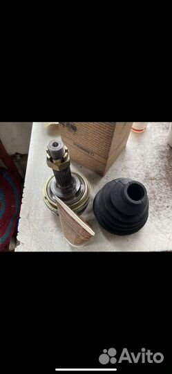 Граната на Тойоту Camry Gracia