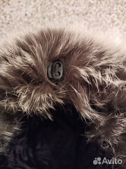 Шапка из чернобурки и лисы