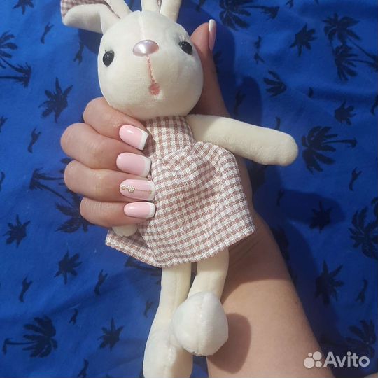 Маникюр педикюр