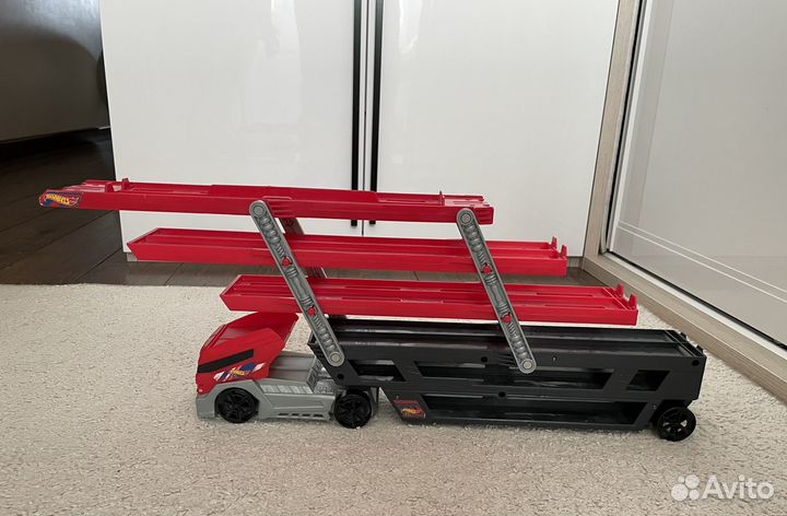 Hot wheels автовоз