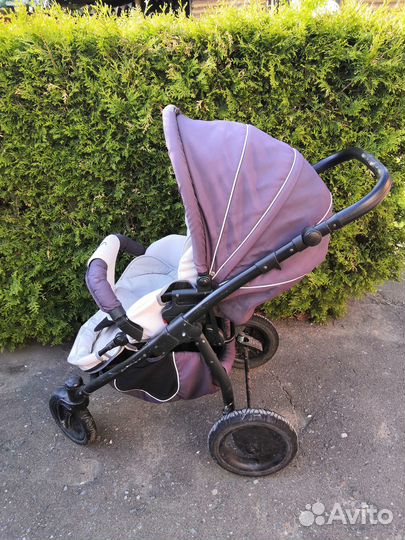 Коляска прогулочная Tutis Zippy