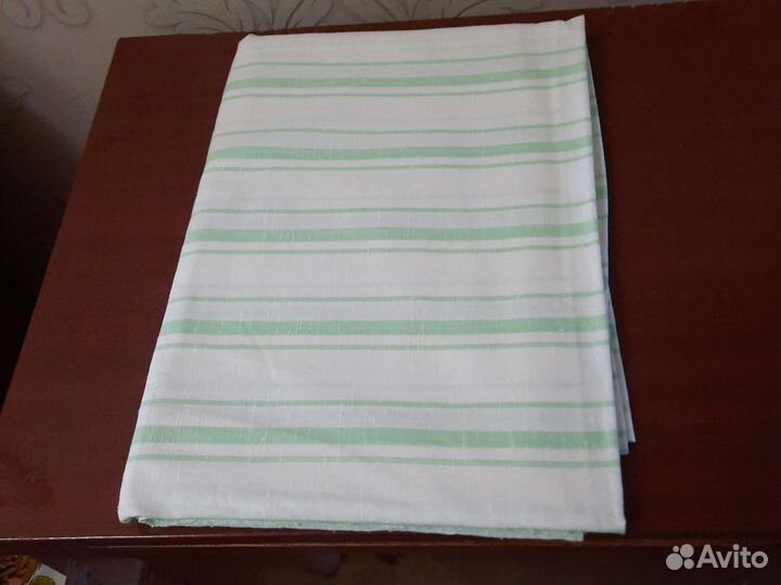 Простынь, скатерть новые,лен. Покрывало. СССР