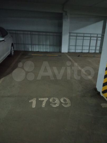 Машиноместо, 15 м²