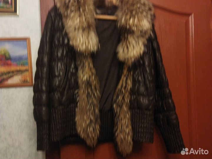 Пуховик женский