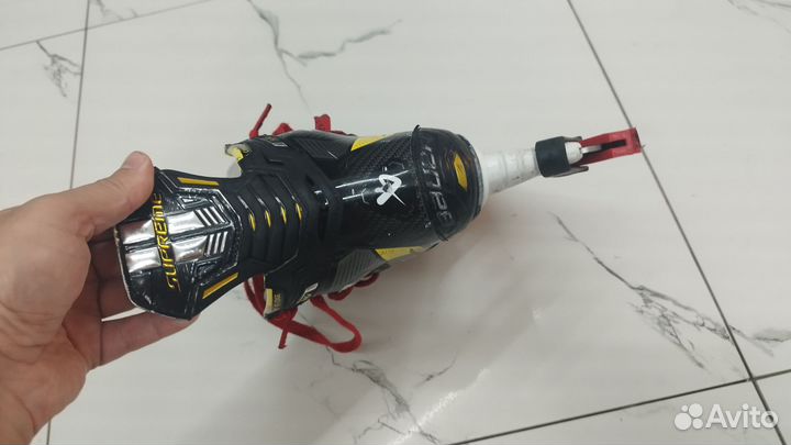 Хоккейные коньки Bauer M4 supreme