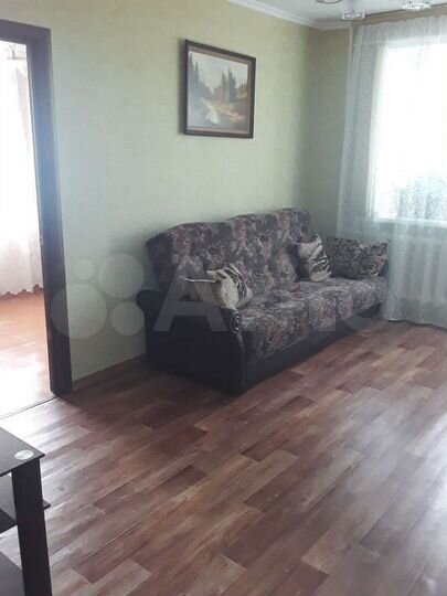 3-к. квартира, 54 м², 2/5 эт.