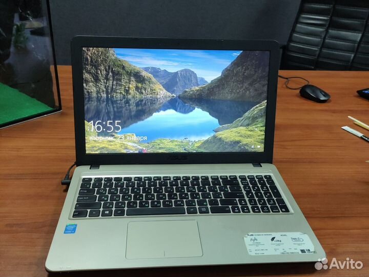 Ноутбук asus A540L