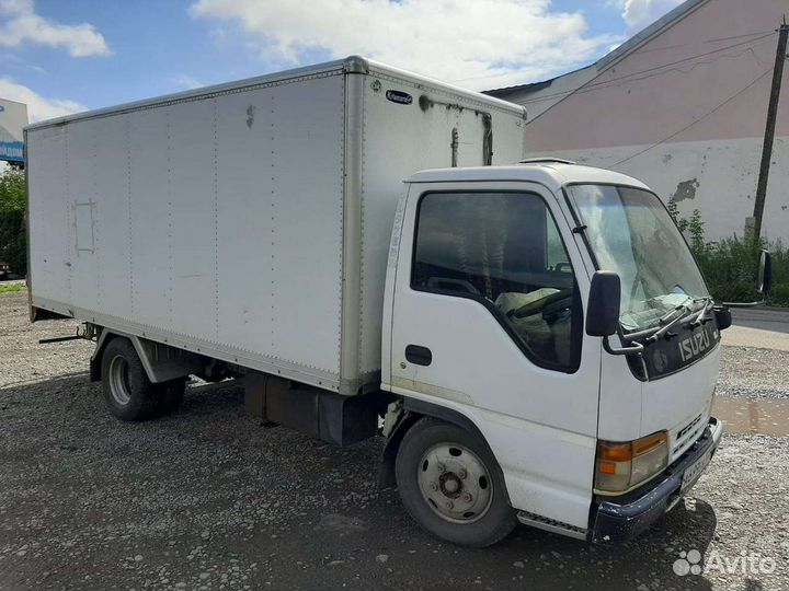 Isuzu Elf, 1995