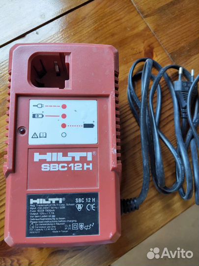 Зарядное устройство Hilti sbc12h