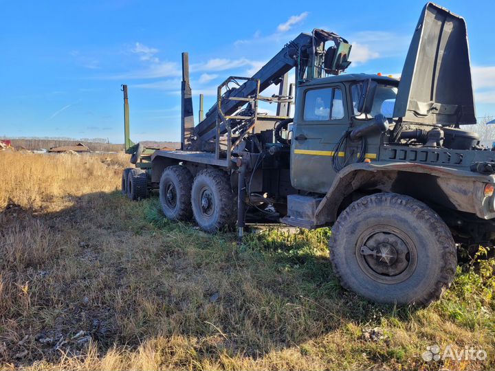 Урал 5557 с КМУ, 1989