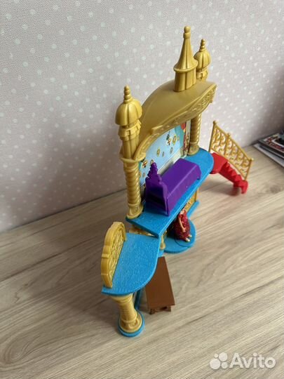 Игрушка Замок