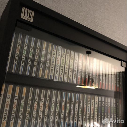 Навесная кассетница для аудиокассет VVR Audio