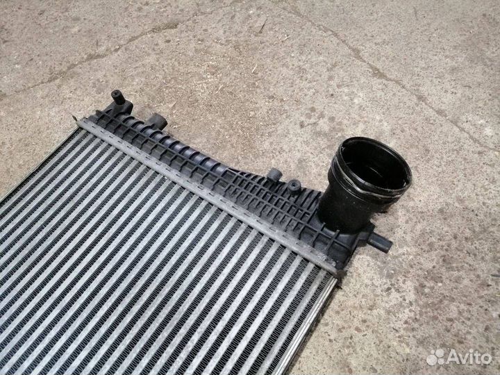 Интеркулер Volkswagen Tiguan 2008 3C0145805P