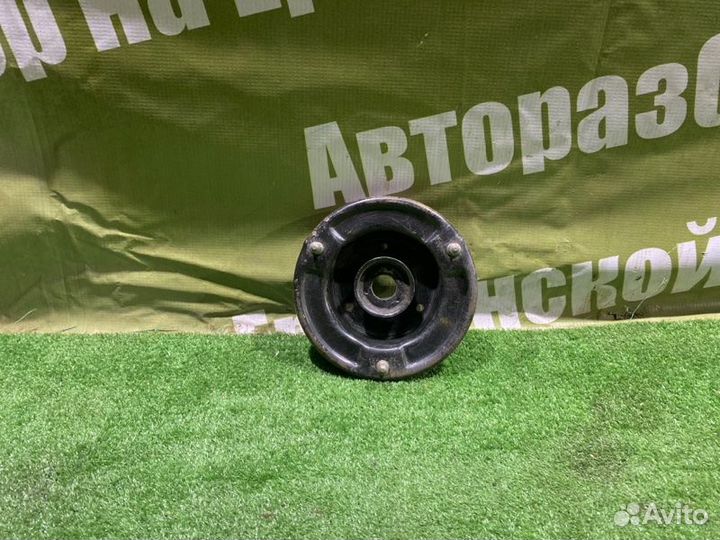 Чашка пружины передняя Mitsubishi Diamante F31A