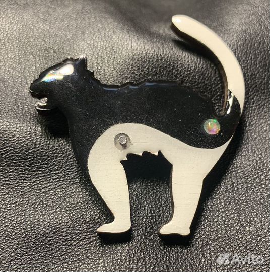 Брошь деревянная, значок «Инь-янь»