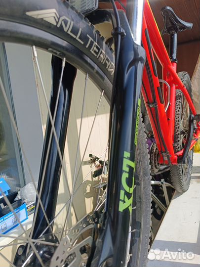 Gt avalanche sport 27.5